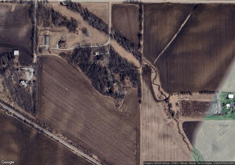 5555 W 46th St, Davenport, IA 52806 - photo 1