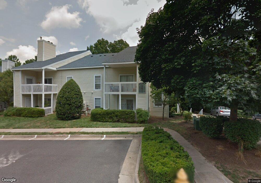 11962 Cardamom Dr, Woodbridge, VA 22192 - photo 1