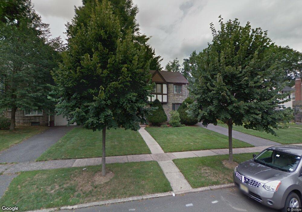 489 Bogert Rd, River Edge, NJ 07661 - photo 1