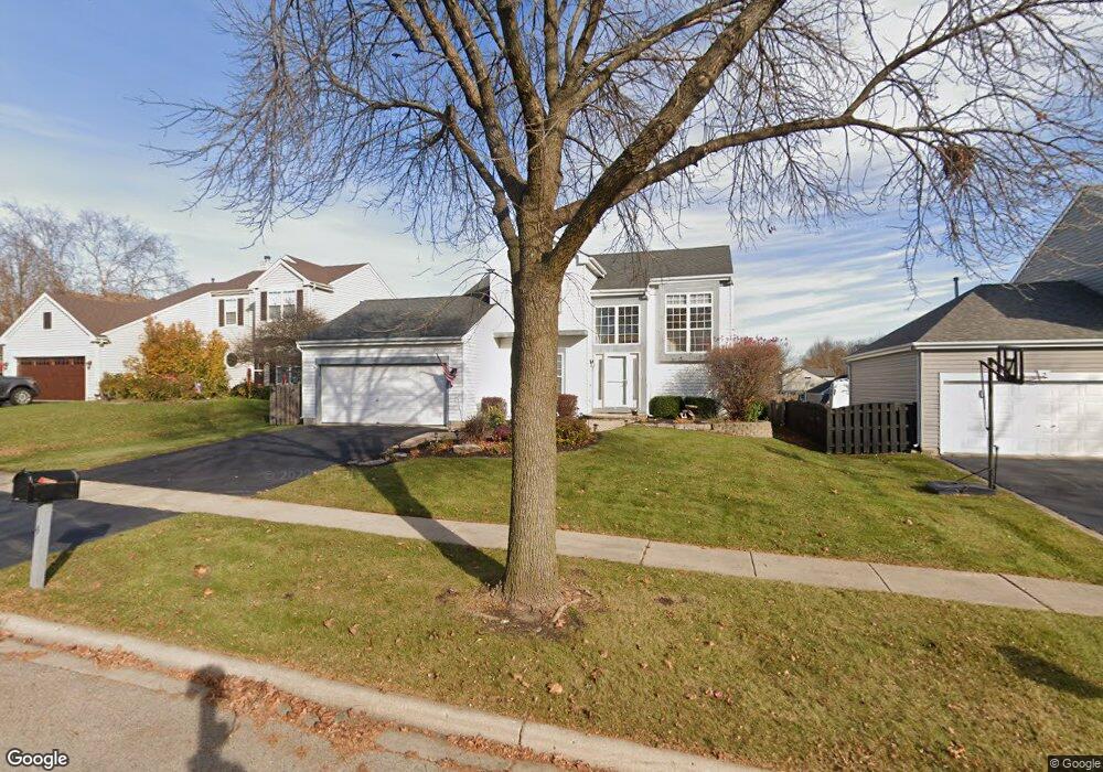 4 Elizabeth Ct, Lake In the Hills, IL 60156 - photo 1