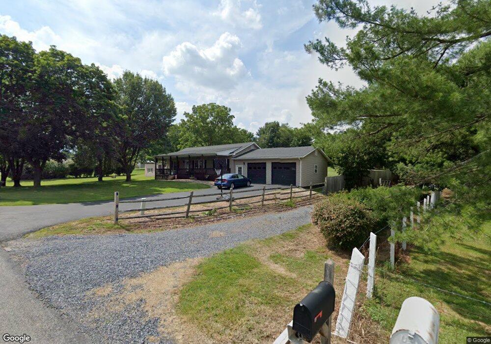 76 Glover Cir, Staunton, VA 24401 - photo 1