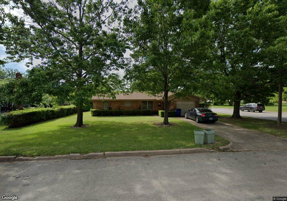 607 W Crockett St, Ennis, TX 75119 - photo 1