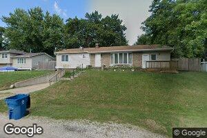 223 Cliff Dr, Silvis, IL 61282