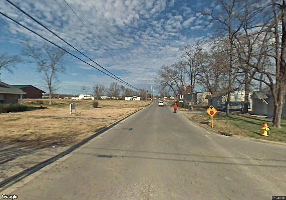 801 Lipscomb St, Shelbyville, TN 37160 - photo 1