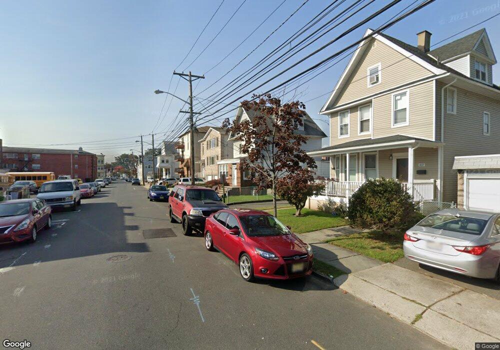 399 Maple St unit 2ND FLOOR, Kearny, NJ 07032 - photo 1