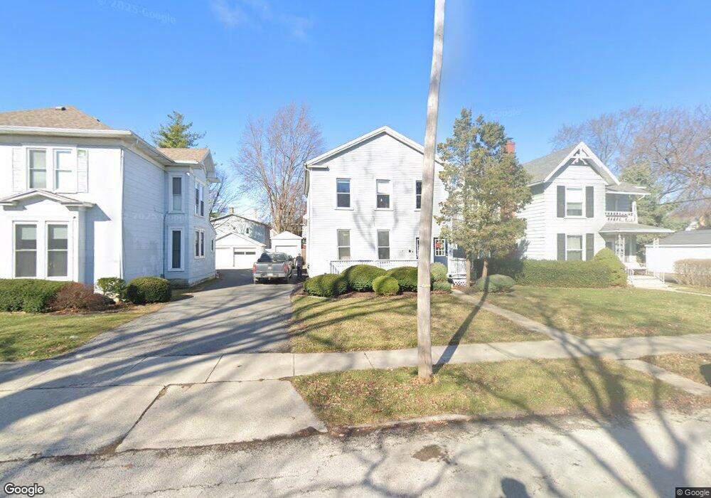 822 Maple Ave, Findlay, OH 45840 - photo 1