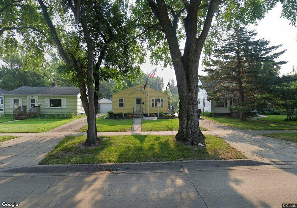 1513 10th St N, Fargo, ND 58102 - photo 1