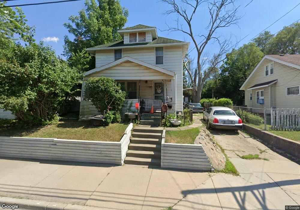 2513 Corunna Rd, Flint, MI 48503 - photo 1