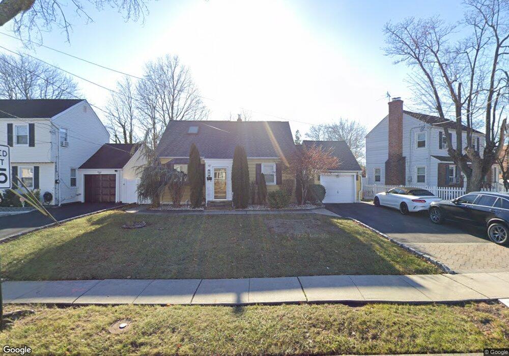 1717 N Stiles St, Linden, NJ 07036 - photo 1