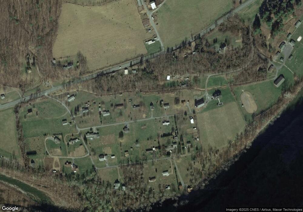 153 Fallfish Dr, Cabins, WV 26855 - photo 1