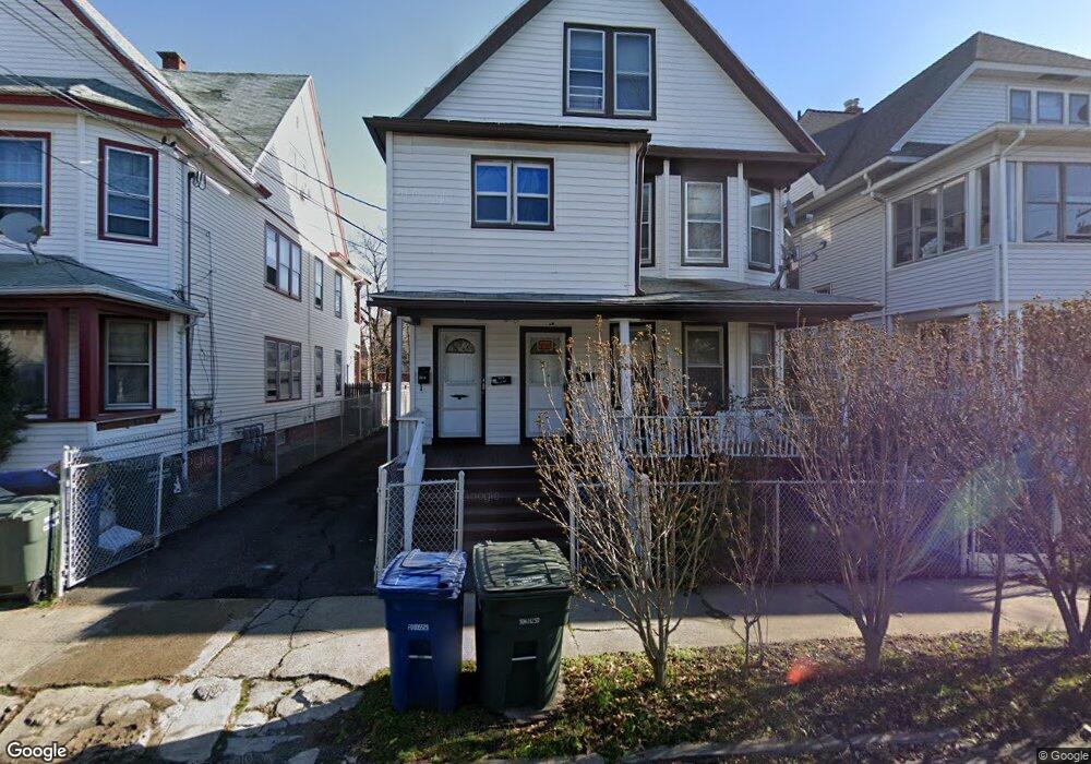 38 Pixlee Place unit 40, Bridgeport, CT 06610 - photo 1