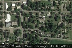360 4th St S, Franklin, MN 55333