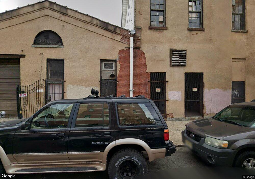 66 Hecker St, Newark, NJ 07103 - photo 1