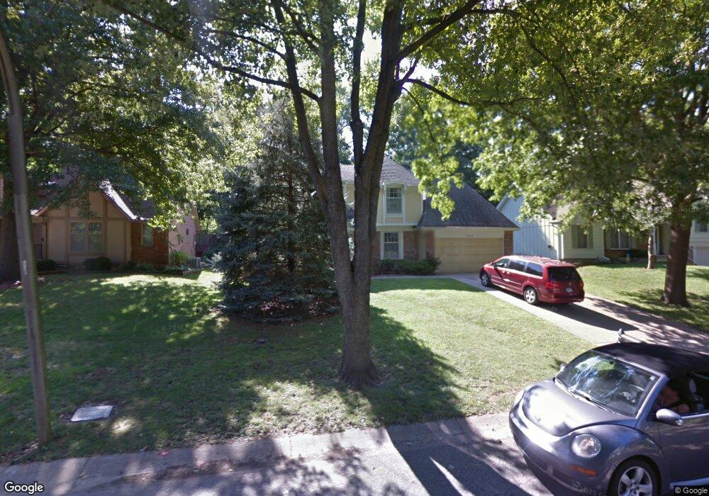 10134 Halsey St, Lenexa, KS 66215 - photo 1