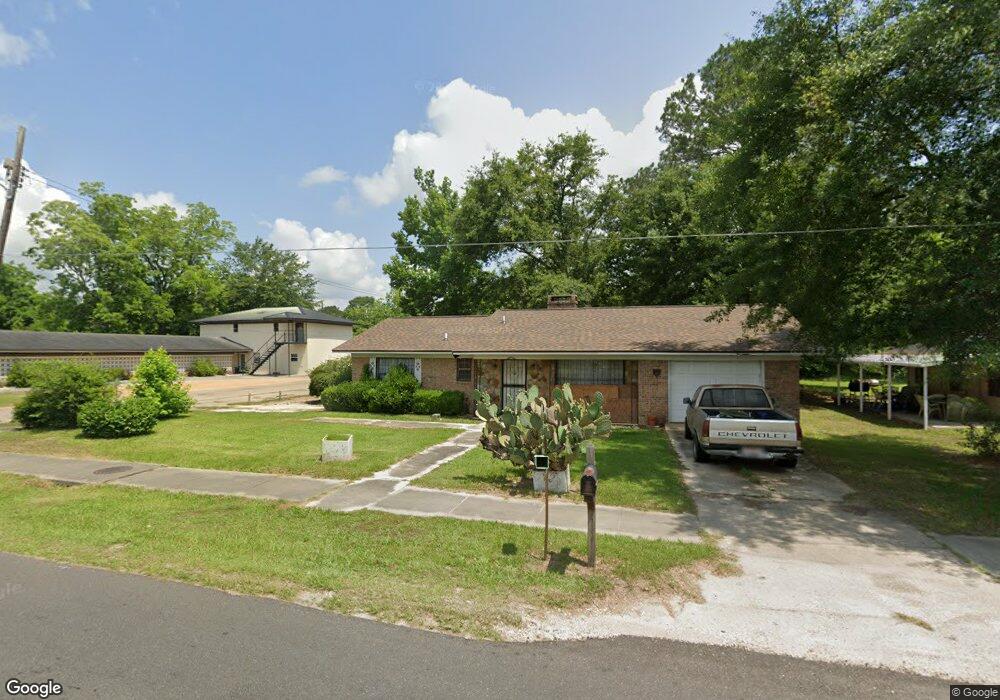 201 E Ashley St, Atmore, AL 36502 - photo 1