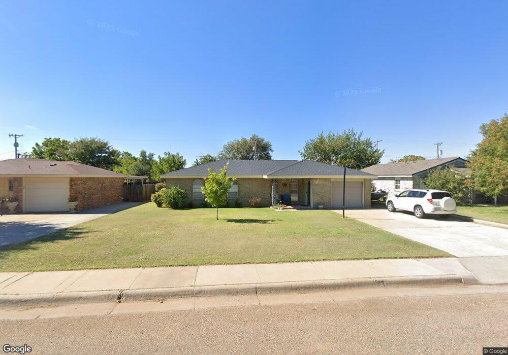 609 Elm Ave, Dumas, TX 79029 - photo 1