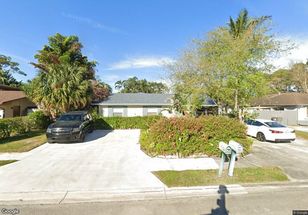 9127 W Highland Pines Blvd, Palm Beach Gardens, FL 33418 - photo 1