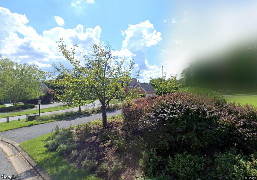 8520 Huntspring Dr, Lutherville Timonium, MD 21093 - photo 1