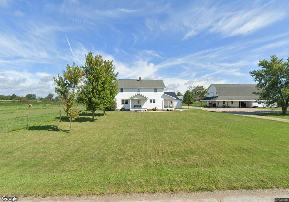 1049 W 200 S, Berne, IN 46711 - photo 1