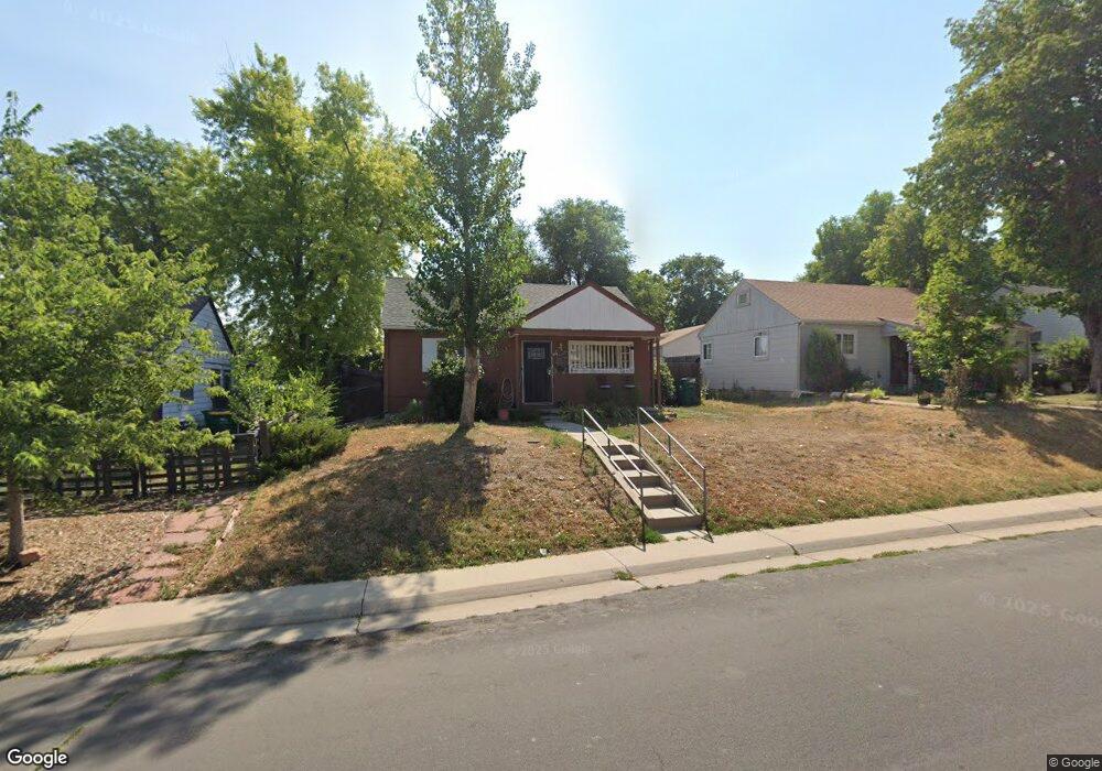 1260 Elmira St, Aurora, CO 80010 - photo 1