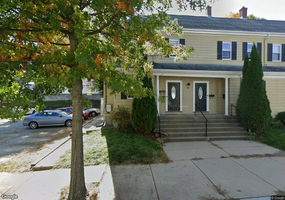 21 Gorham St unit 1, Waltham, MA 02453 - photo 1