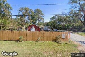 407 Uncas St, Logansport, LA 71049