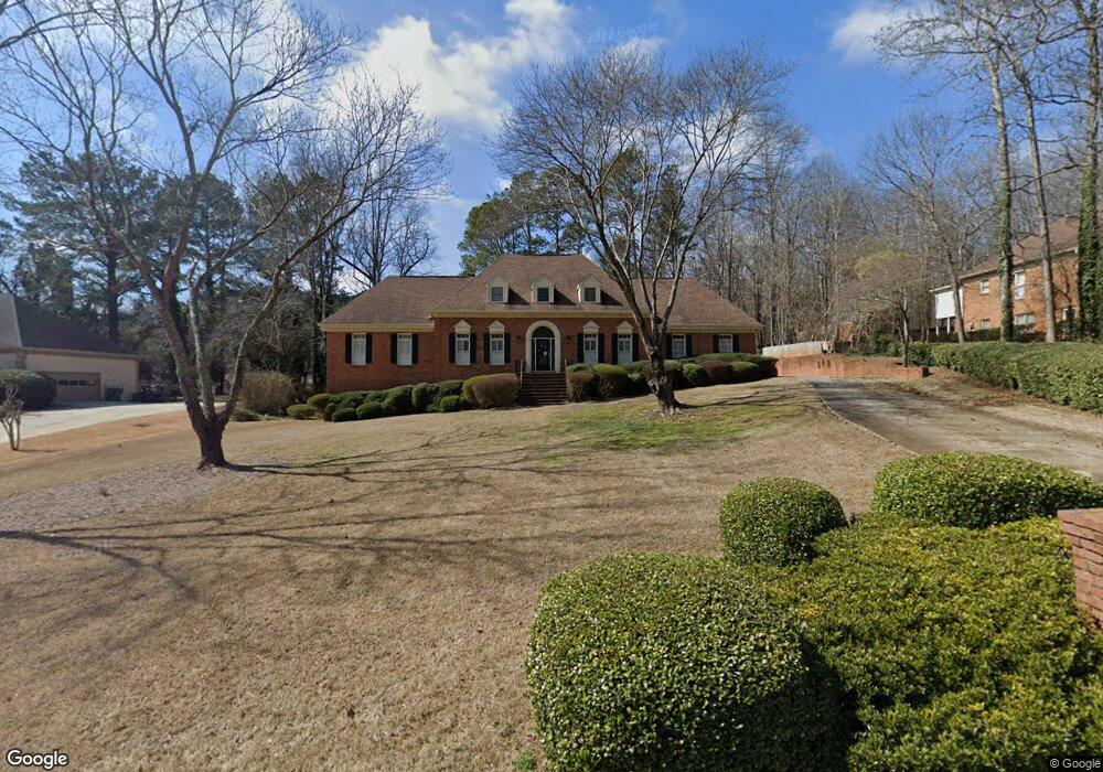 5895 Heritage Ln, Stone Mountain, GA 30087 - photo 1