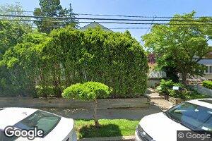 1560 200th St, Bayside, NY 11360