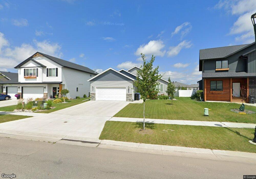 2569 72nd Ave S, Fargo, ND 58104 - photo 1