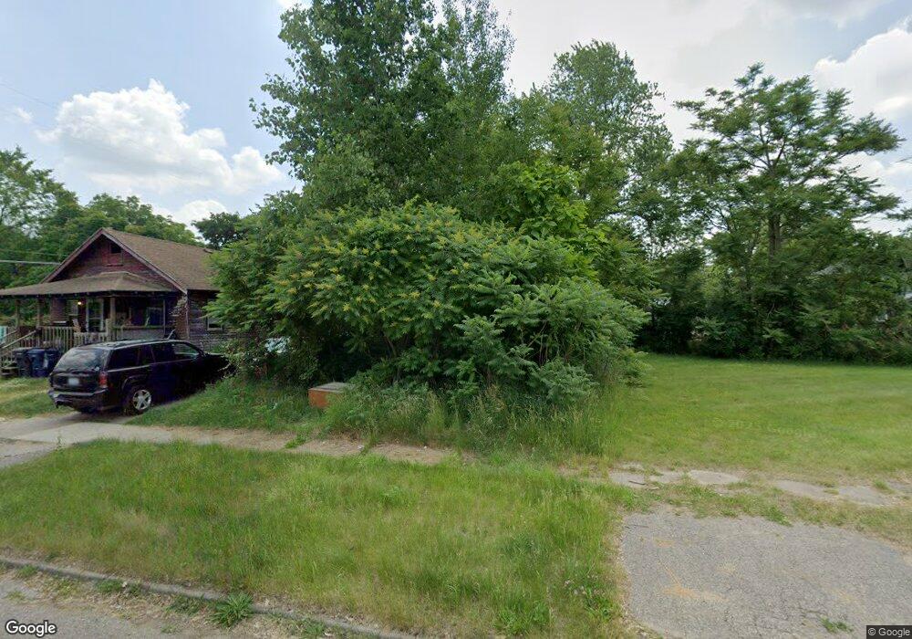 1410 Colorado Ave, Flint, MI 48506 - photo 1