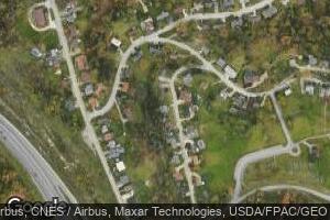 5 Chestnut Ln, Wheeling, WV 26003