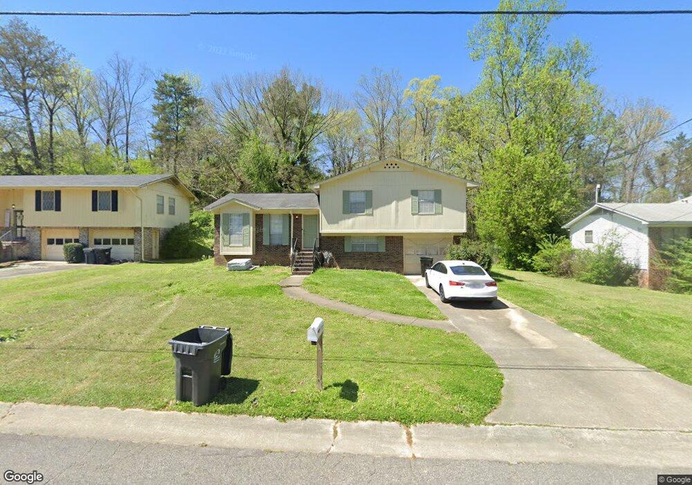 2700 6th St NE, Center Point, AL 35215 - photo 1