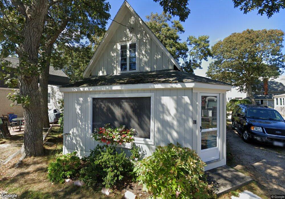 10 Grove St, Harwich Port, MA 02646 - photo 1