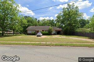 154 High Hill St, Irwinton, GA 31042