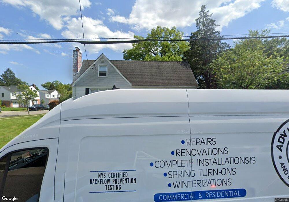 72 Bayberry Ave, Garden City, NY 11530 - photo 1