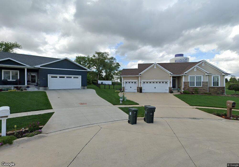 1517 Athens Ct, Cedar Falls, IA 50613 - photo 1