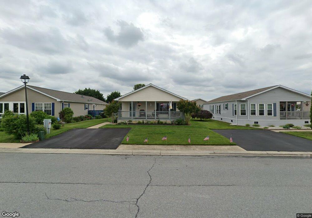 711 Saks St, Smyrna, DE 19977 - photo 1