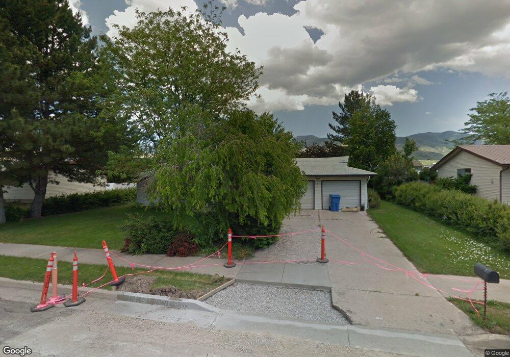 612 Maple Dr, Smithfield, UT 84335 - photo 1