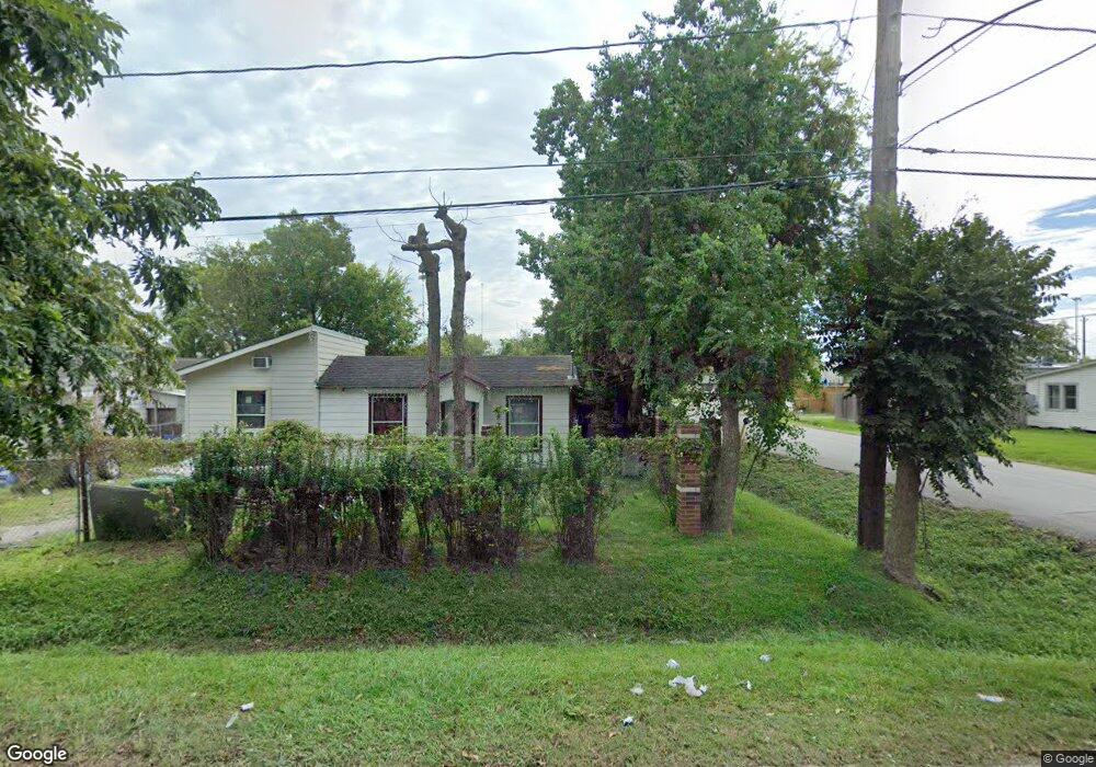 2502 Linder St, Houston, TX 77026 - photo 1