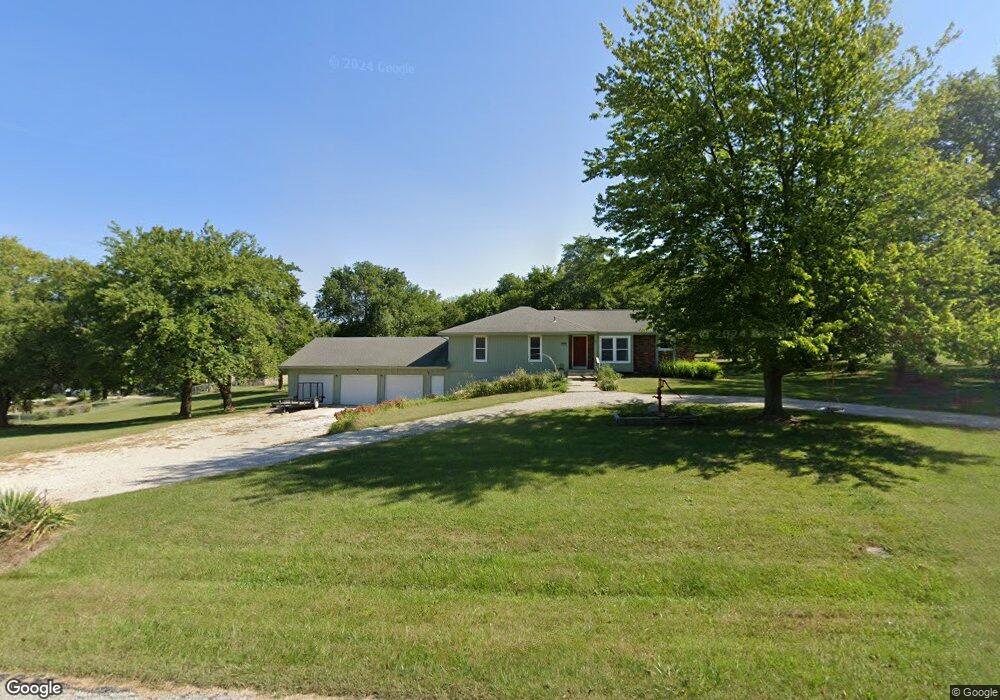 1003 N Jackson St, Raymore, MO 64083 - photo 1