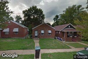7102 Greenway Ave, Saint Louis, MO 63121