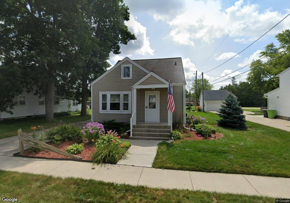 121 Elm St, Kewaskum, WI 53040 - photo 1