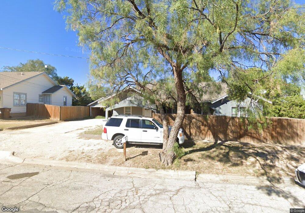 1210 S Main St, Big Spring, TX 79720 - photo 1