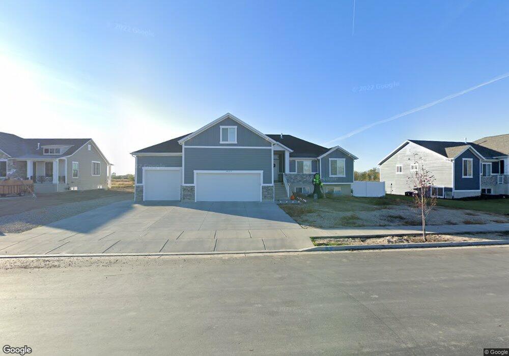4833 W 50 S, Clearfield, UT 84015 - photo 1