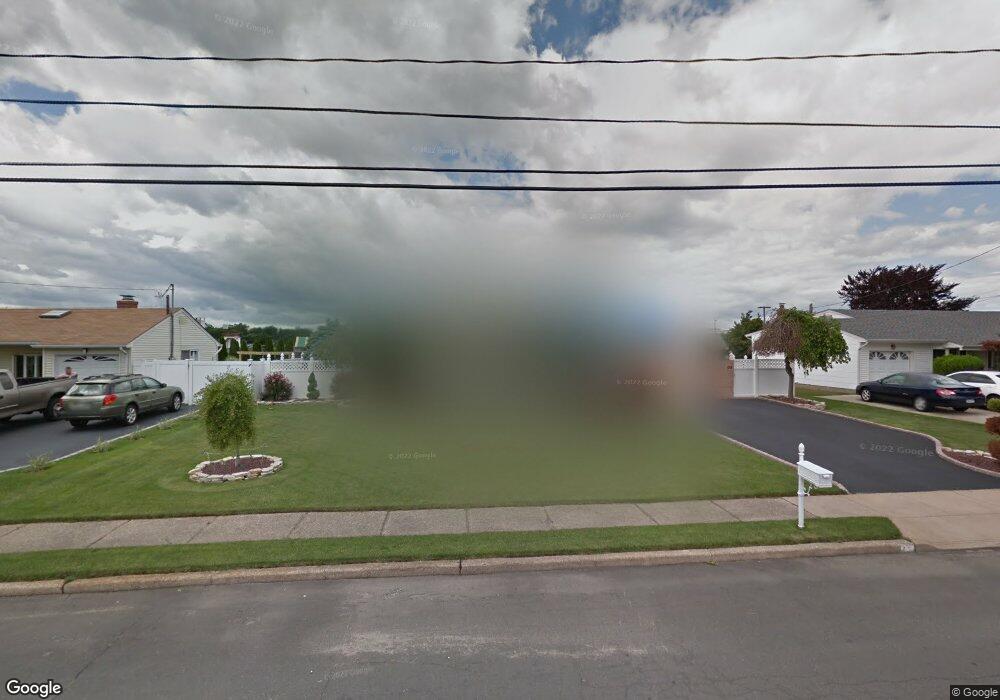 75 Norman Dr, Bohemia, NY 11716 - photo 1