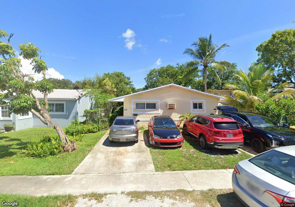 230 SW 9th St unit S, Dania, FL 33004 - photo 1