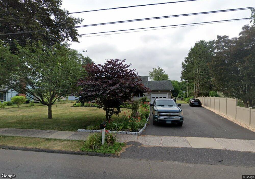 488 S Elm St, Wallingford, CT 06492 - photo 1