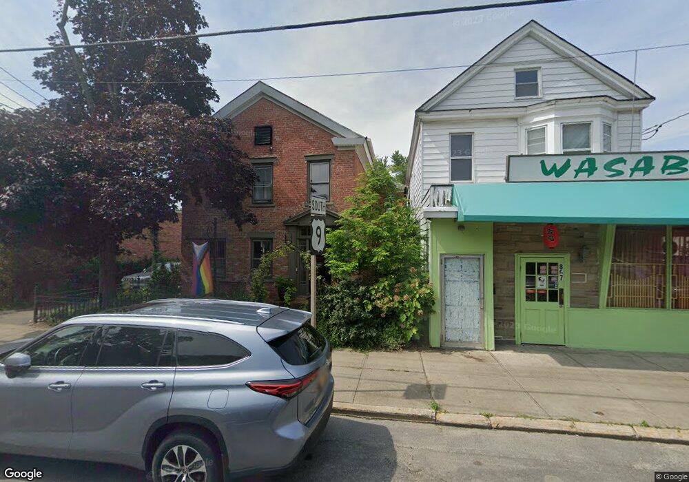 809 Warren St unit 1, Hudson, NY 12534 - photo 1