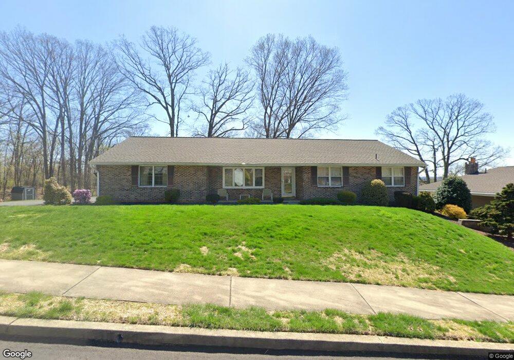 211 Seidel St, Reading, PA 19606 - photo 1