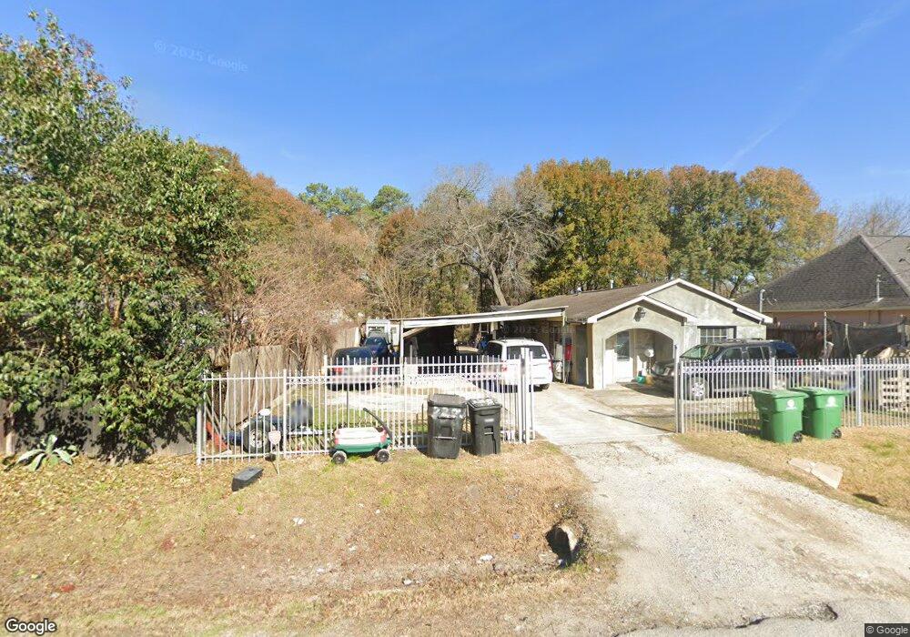 2383 Margaret St, Houston, TX 77093 - photo 1